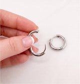 Myra Hoops